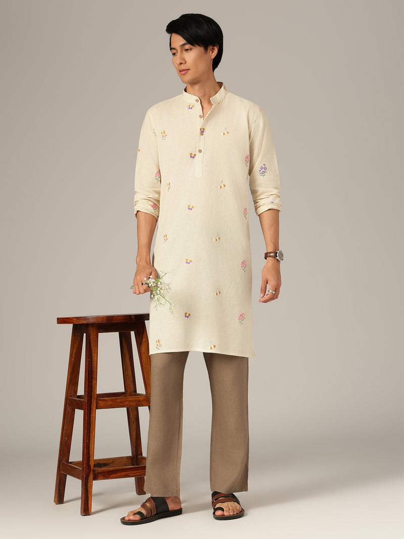 Off White: Embroidered Mandarin Collar Kurta