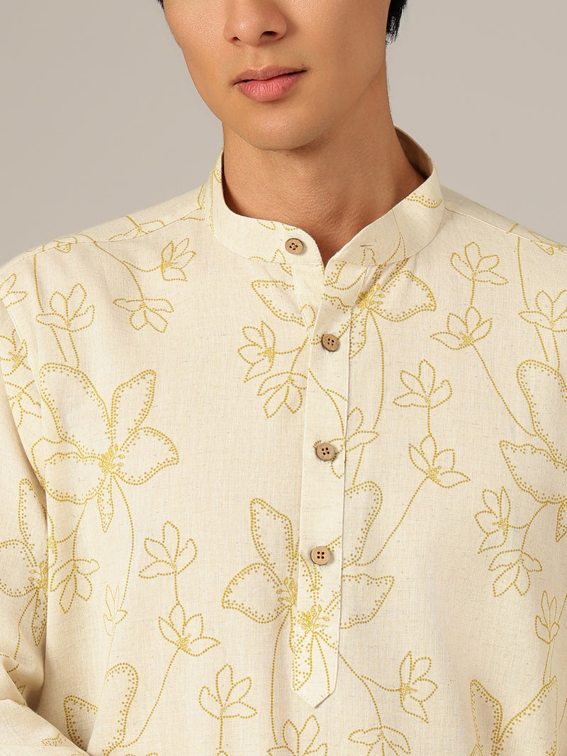 Off White: Floral Printed Mandarin Collar Kurta