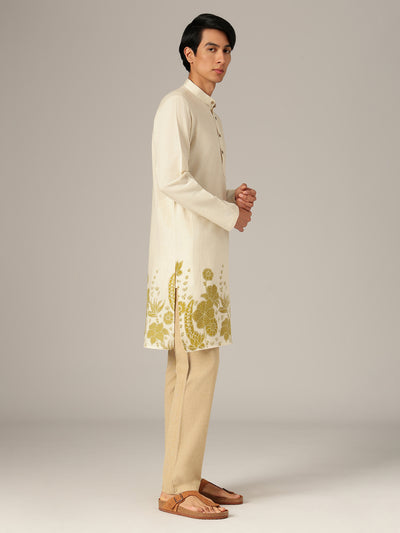 Off White: Floral Printed Full Sleeves Mandarin Collar Kurta