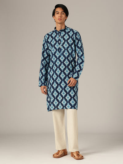 Blue: Ikat Printed Mandarin Collar Kurta
