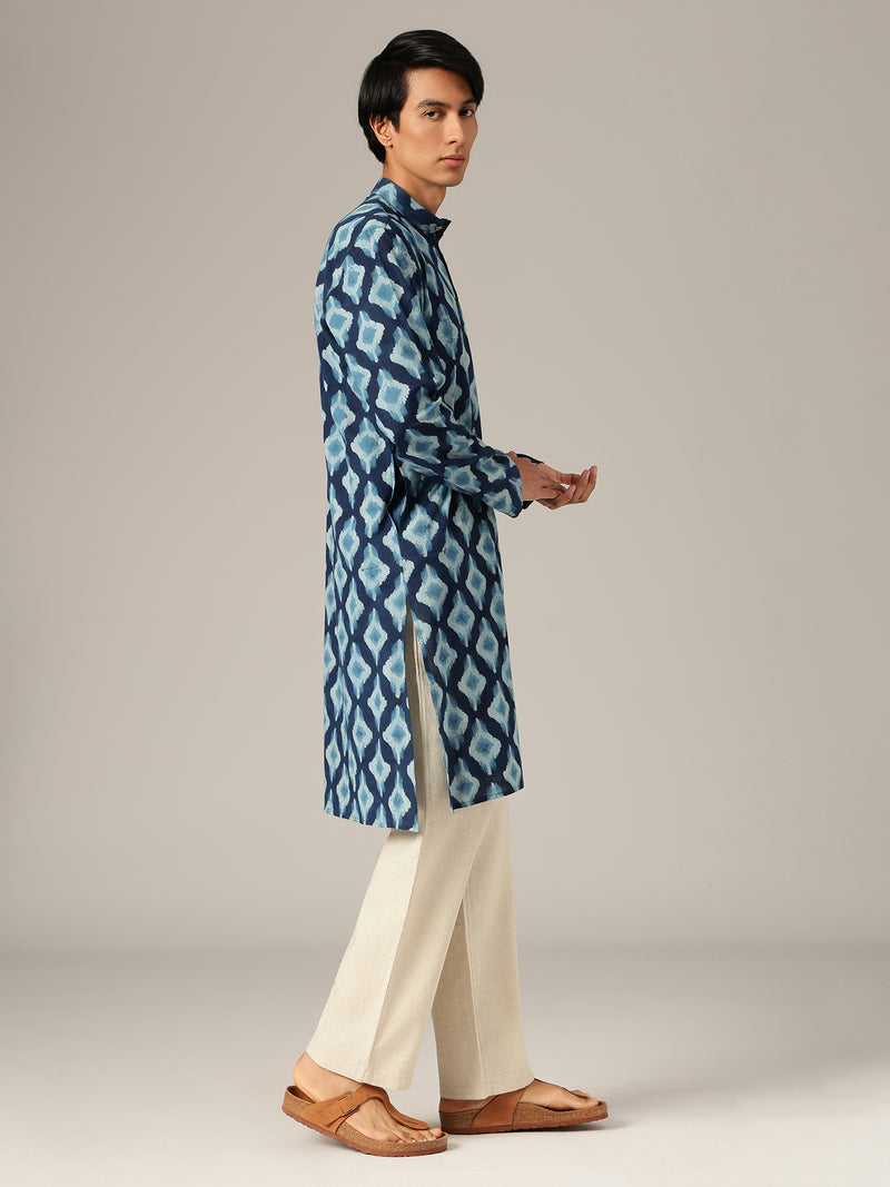 Blue: Ikat Printed Mandarin Collar Kurta