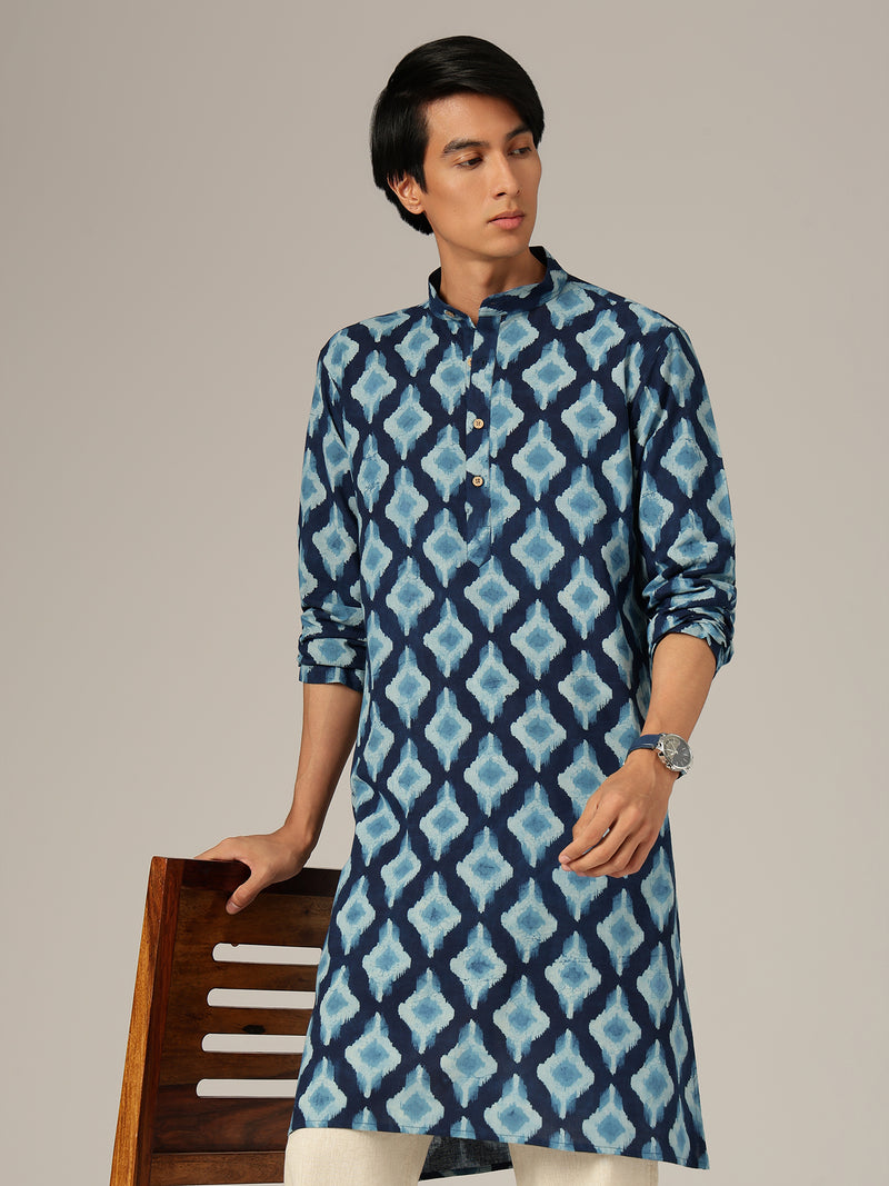 Blue: Ikat Printed Mandarin Collar Kurta