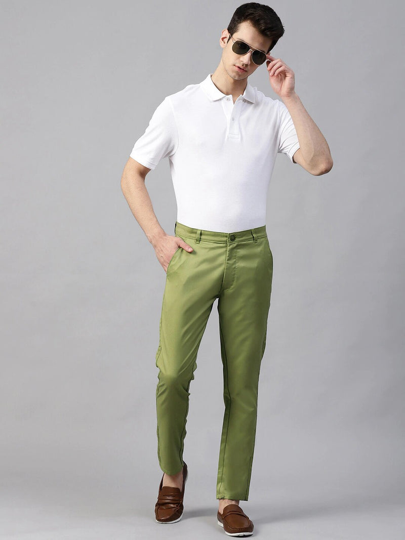 DENNISON Men Green Smart Tapered Fit Solid Chinos