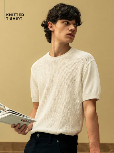 White: Relaxed Round Neck Knitted T-Shirt