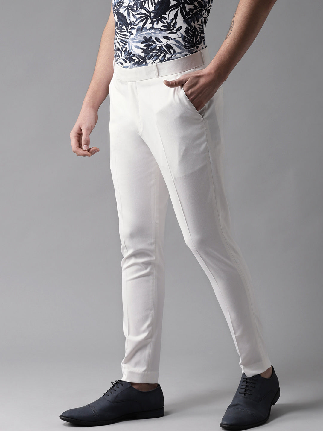 New Look slim fit cropped trousers in puppytooth  ASOS