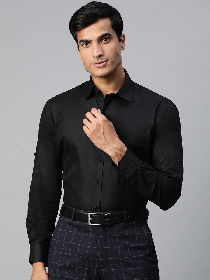 DENNISON Men Black Twill Weave Cotton Smart Slim Fit Solid Formal Shirt