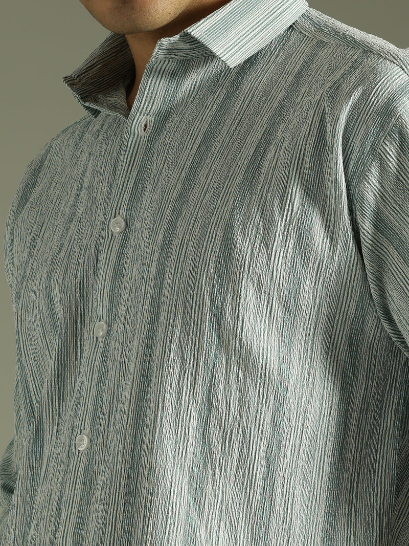 Green & White: Textured Drop Shoulder Casual Shirt