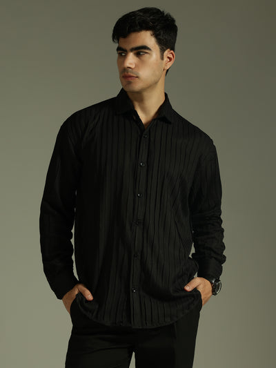 Black: Stretchable Pleated Drop Shoulder Casual Shirt