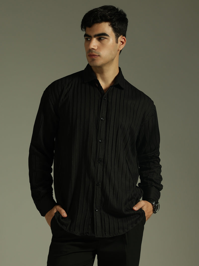 Black: Stretchable Pleated Drop Shoulder Casual Shirt