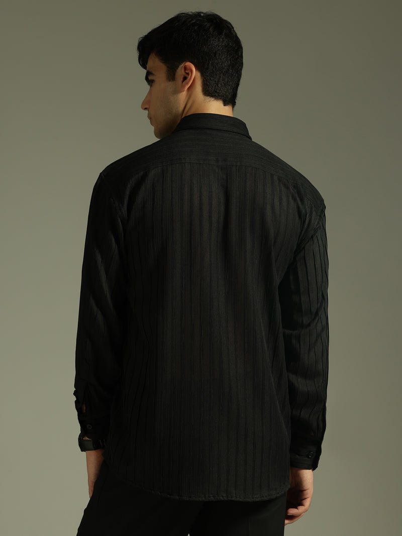 Black: Stretchable Pleated Drop Shoulder Casual Shirt