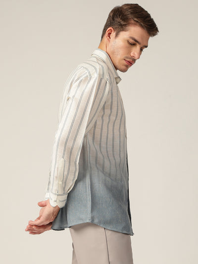 Off White & Blue: Striped Ombre Relaxed Fit Casual Shirt