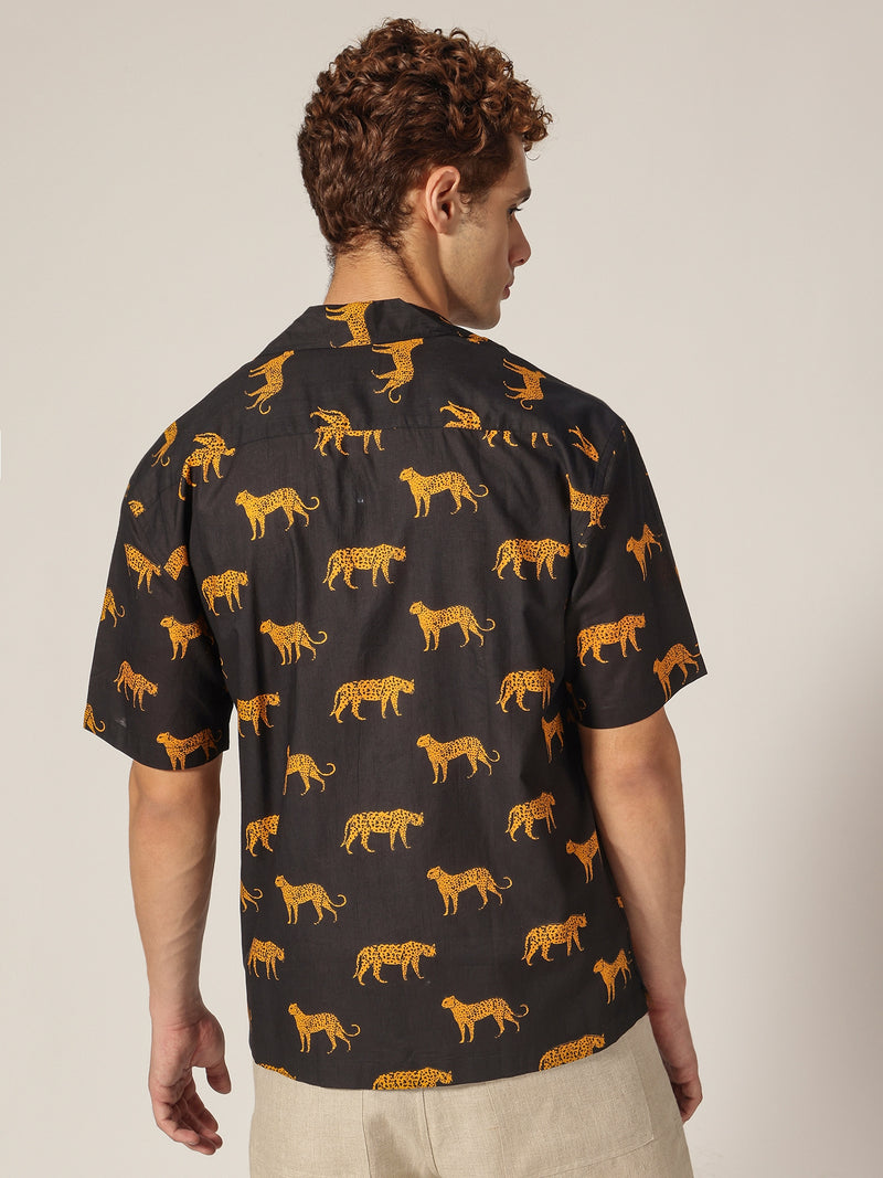 Black: Animal Block Printed Drop Shoulder Oversized Shirt