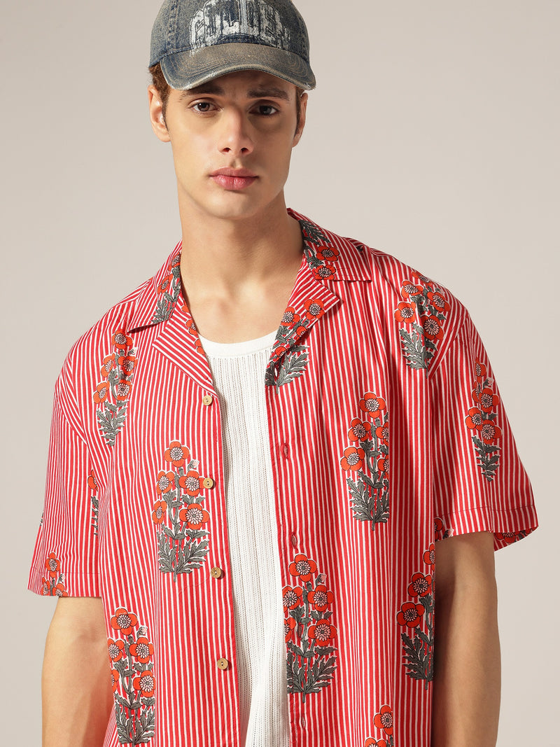 Red: Floral & Striped Drop Shoulder Oversized Casual Shirt