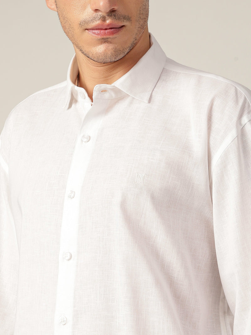 White: Spread Collar Sustainable Casual Shirt