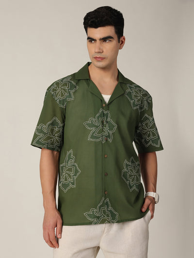 Green: Embroidered Drop Shoulder Oversized Shirt