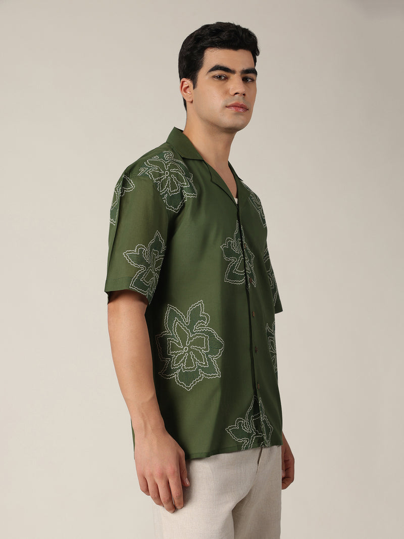 Green: Embroidered Drop Shoulder Oversized Shirt