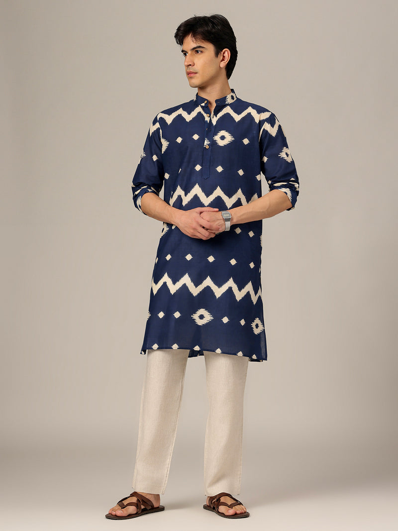 Blue: Geometric Printed Mandarin Collar Kurta