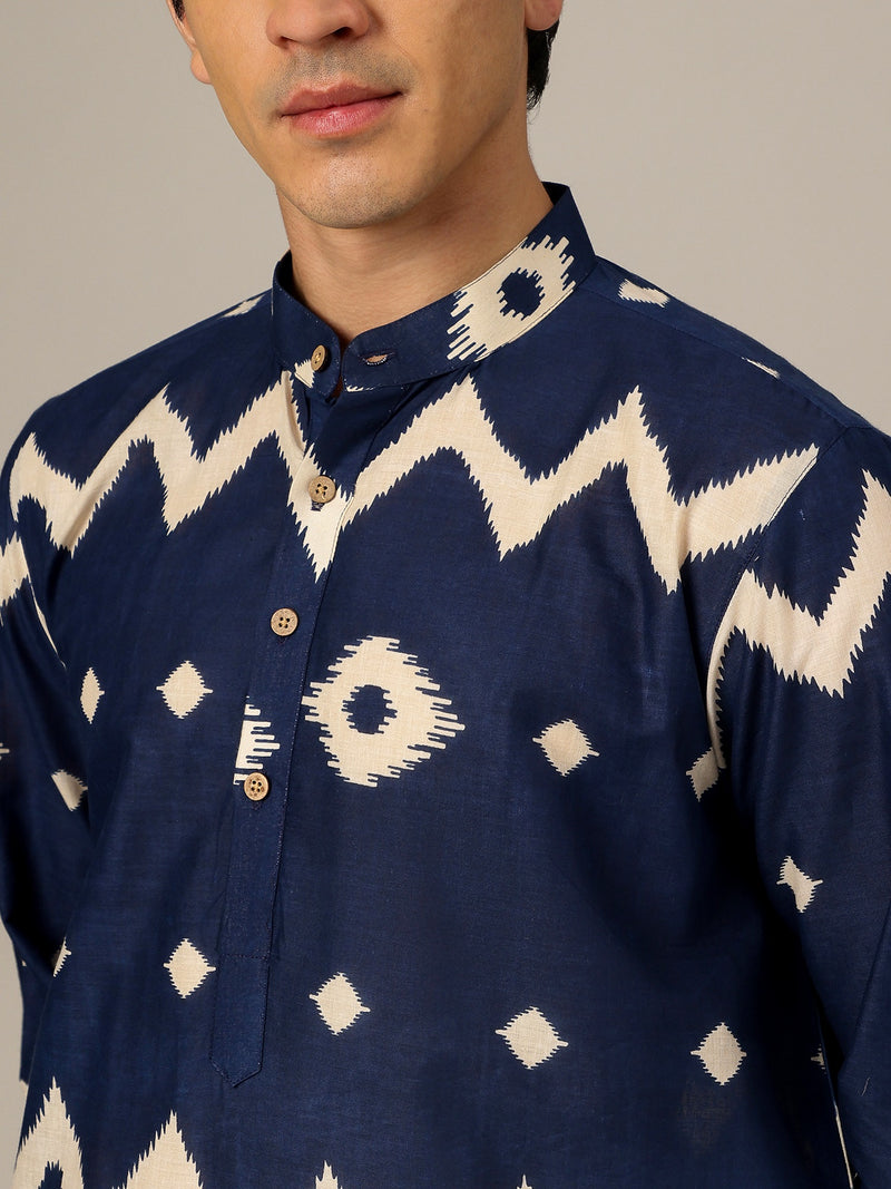 Blue: Geometric Printed Mandarin Collar Kurta