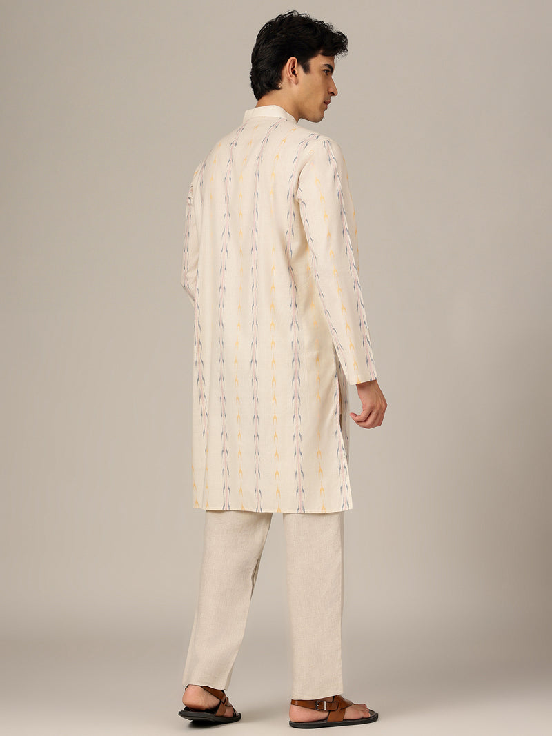 Off White: Ikat Printed Mandarin Collar Kurta