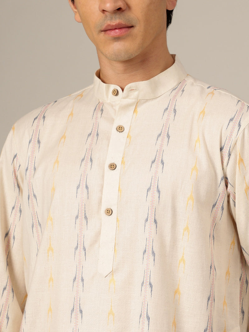Off White: Ikat Printed Mandarin Collar Kurta