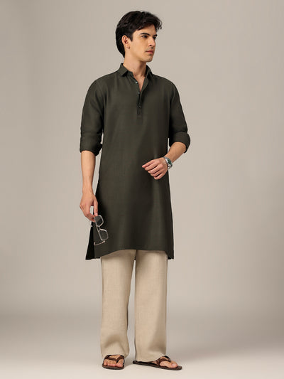 Green Spread Collar Kurta