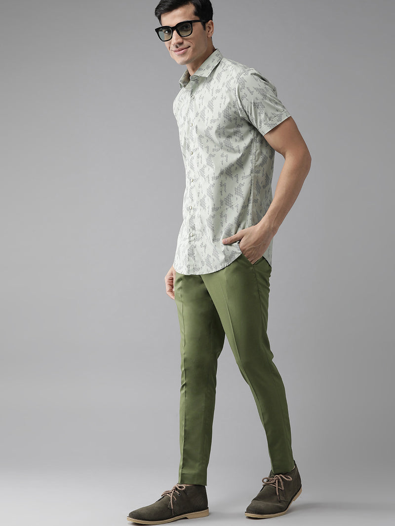 DENNISON Men Green Smart Tapered Fit Solid Smart Casual Trousers