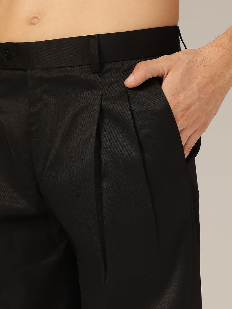 Black: Korean Textured Baggy Fit Pleated Casual Trouser