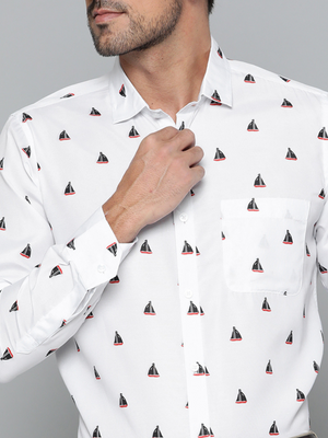 White: Conversational Printed Smart Slim Fit Formal Shirt