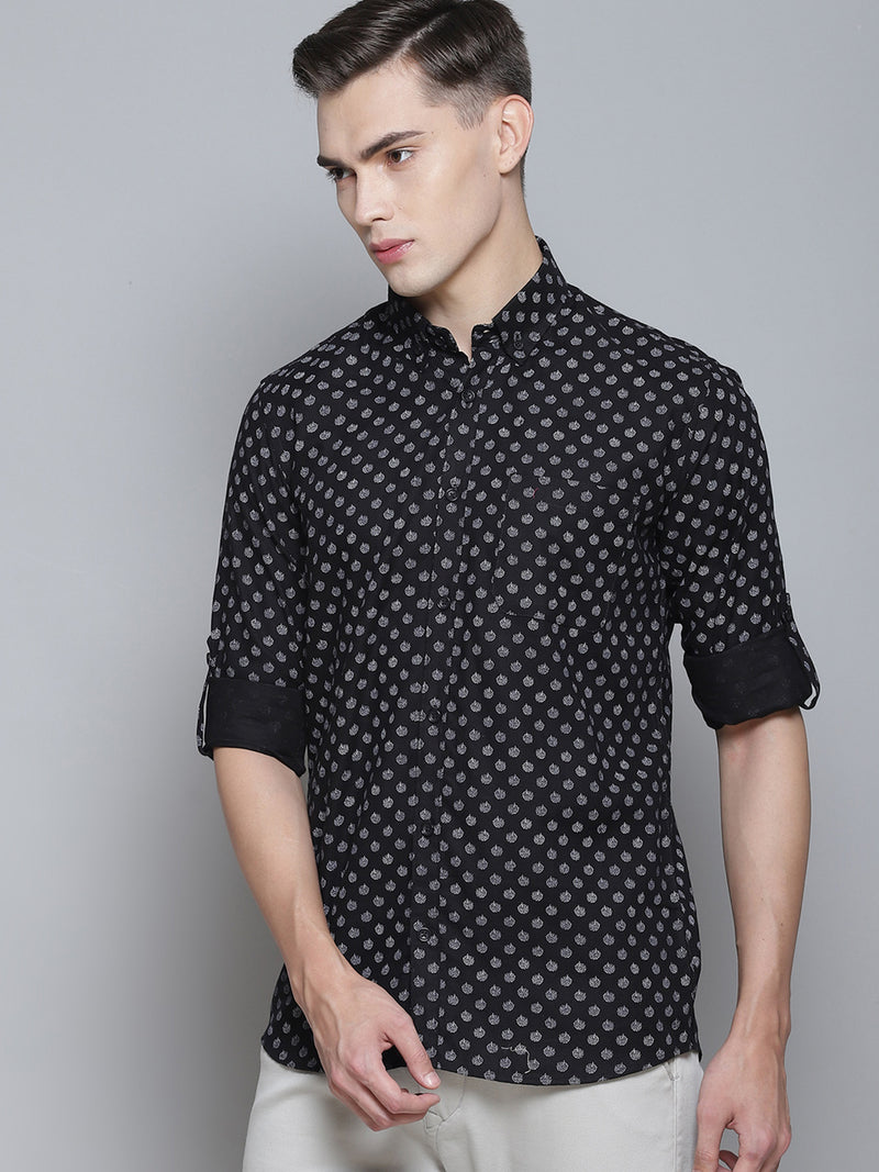 Black And White: Printed Formal Shirt