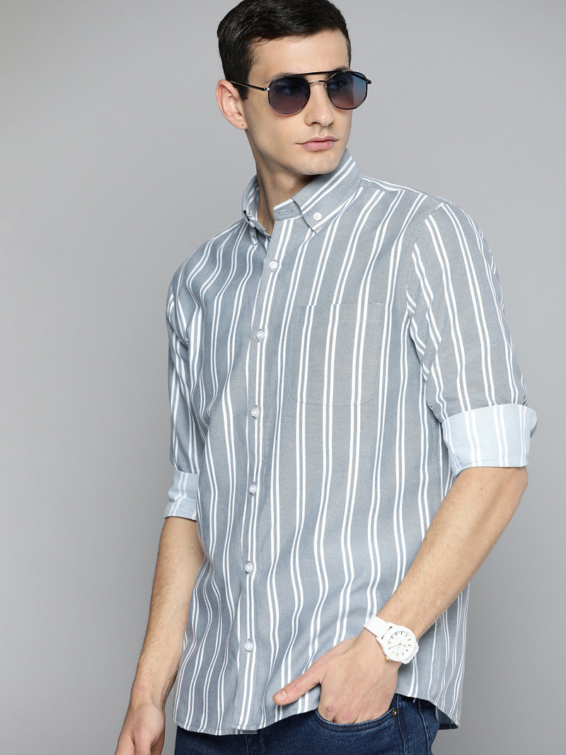 Smart Regular Fit Vertical Stripes Casual Shirt