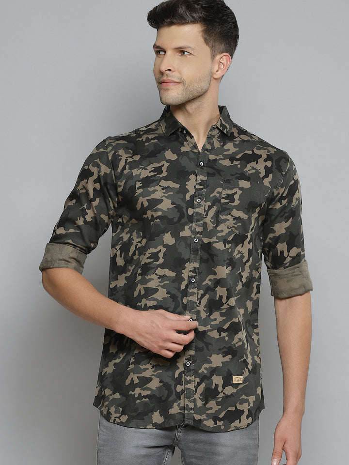 Men Grey Smart Slim Fit Opaque Camouflage Printed Casual Shirt