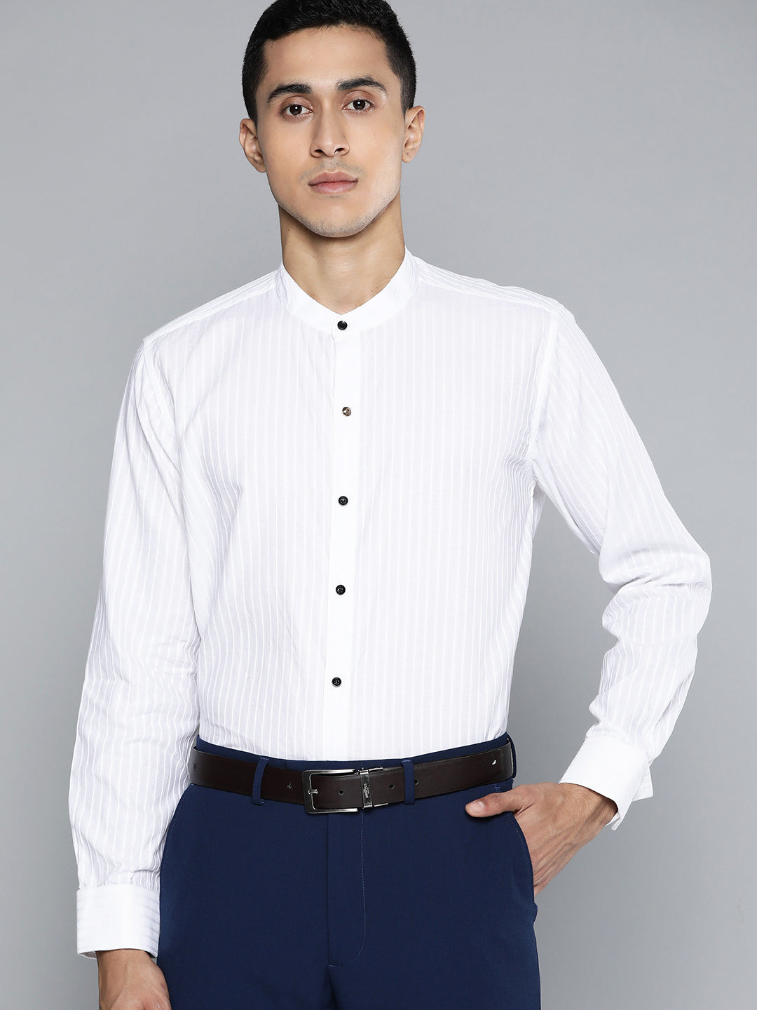 Men White Smart Slim Fit Opaque Striped Cotton Formal Shirt