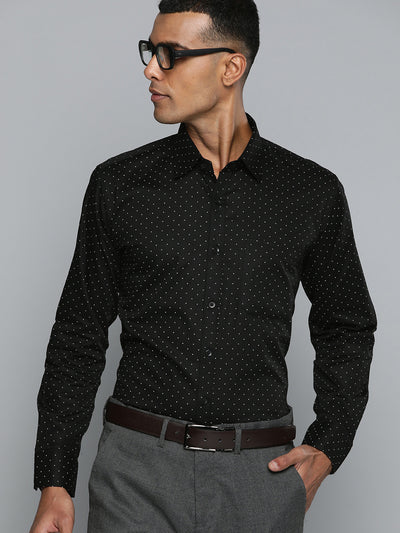 Black: Smart Polka Dots Printed Shirt