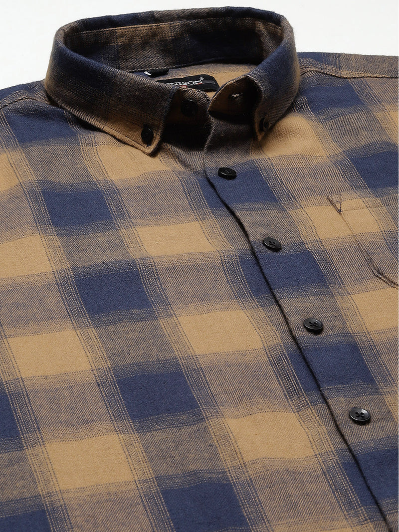 Men Smart Tartan Checks Casual Shirt