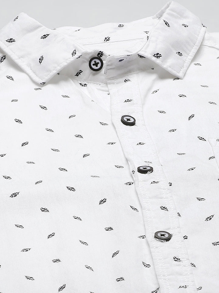 Men White  Navy Blue Printed Smart Slim Fit Opaque Cotton Casual Shirt
