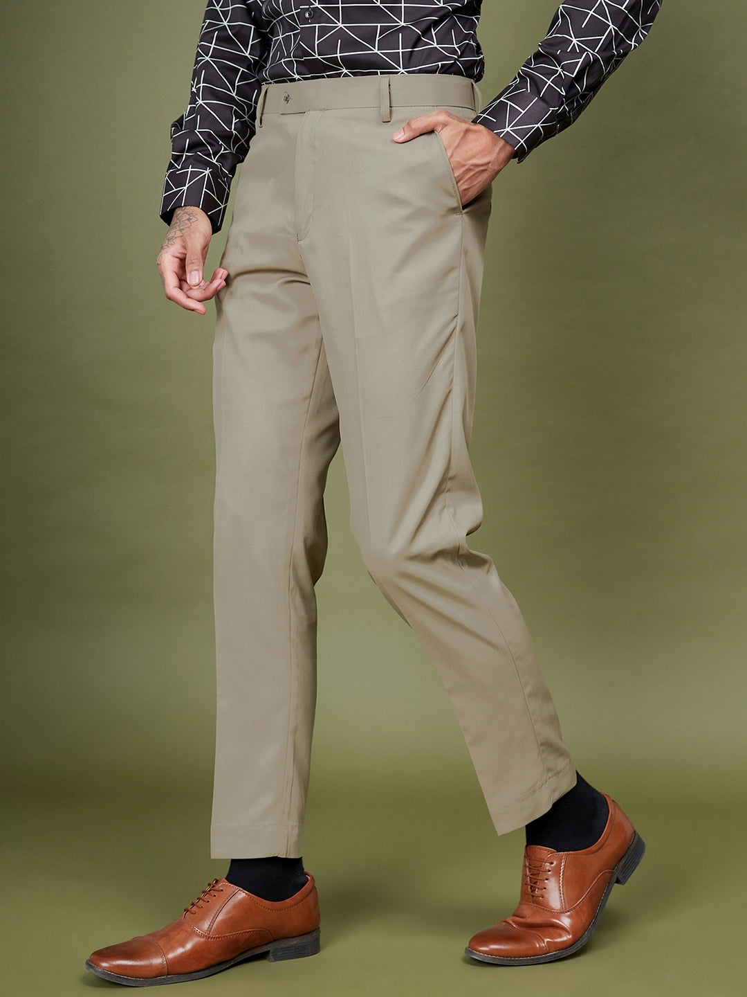 Buy Basics Brown Mid Rise Flat Front Trousers for Men Online @ Tata CLiQ