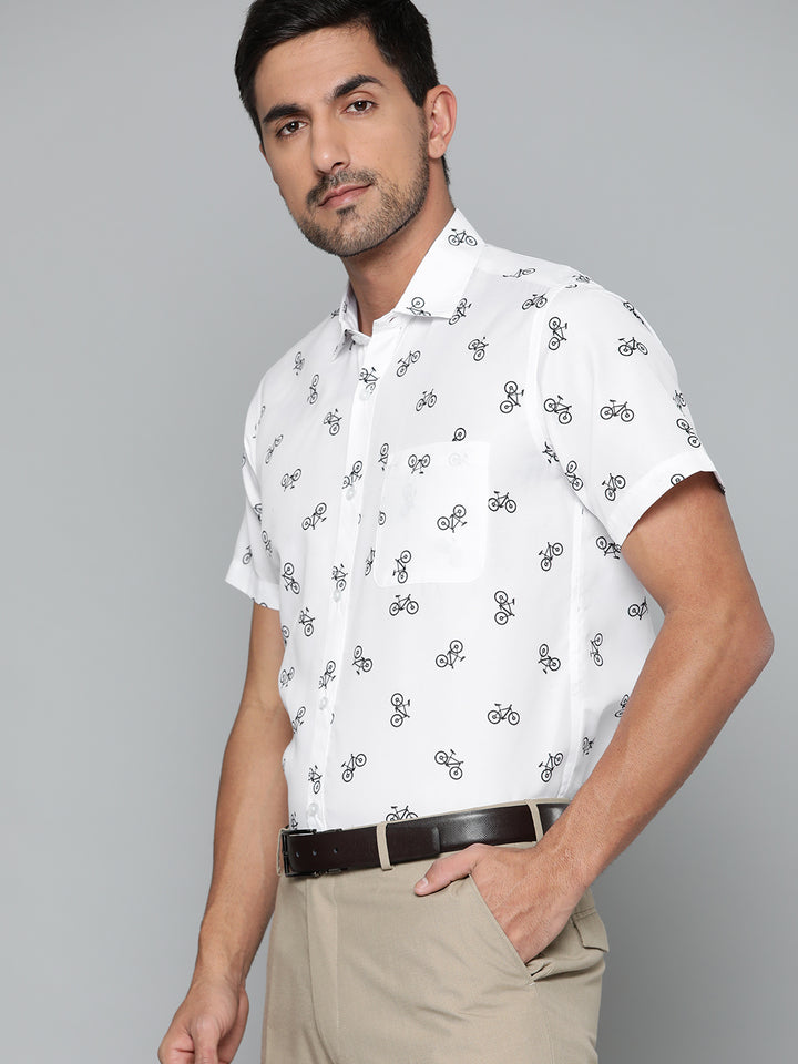 Men White Conversational Printed Smart Slim Fit Casual Shirt