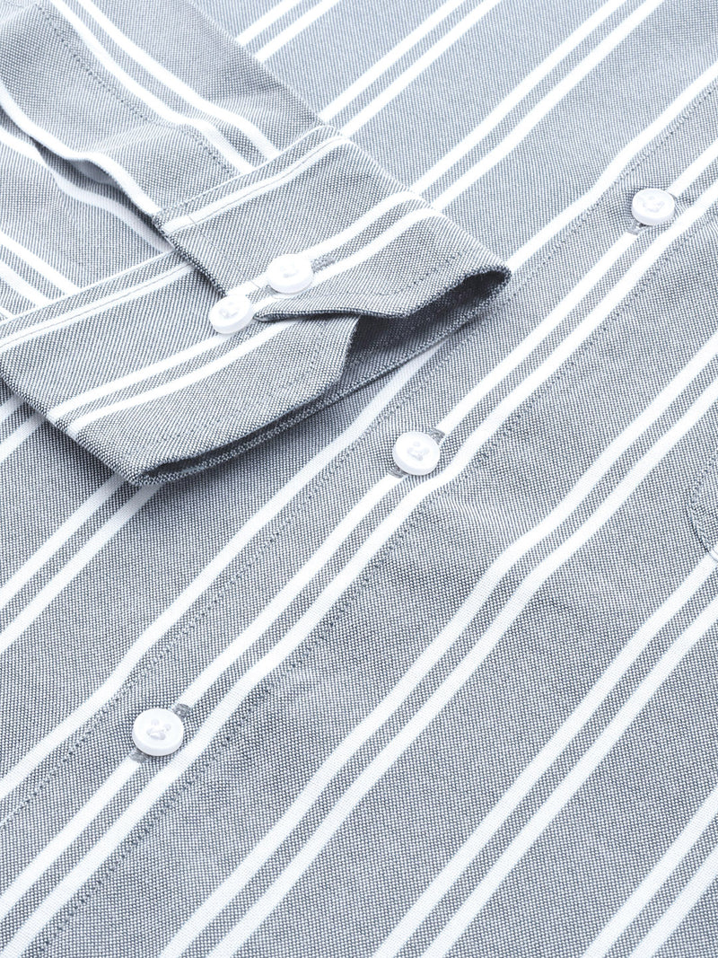 Smart Regular Fit Vertical Stripes Casual Shirt