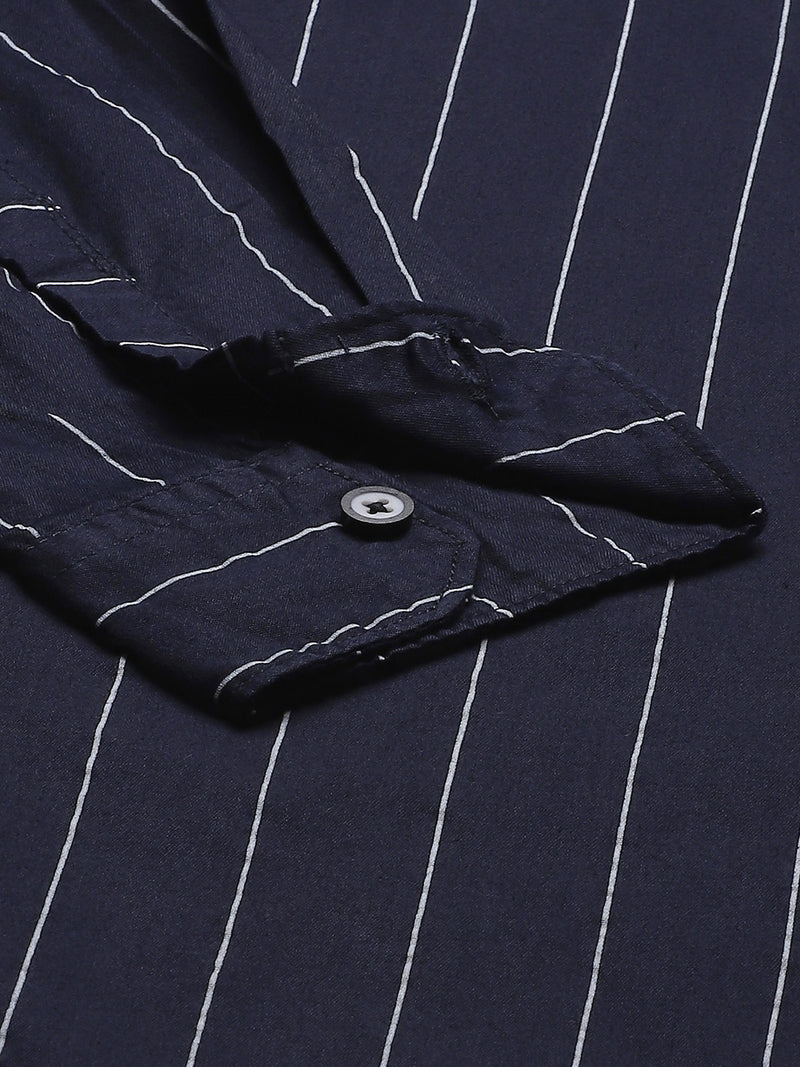 Men Navy Blue & White Striped Smart Slim Fit Opaque Casual Shirt