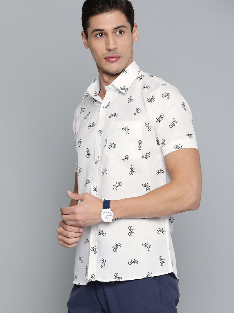 Men White Smart Slim Fit Conversational Printed Casual Shirt