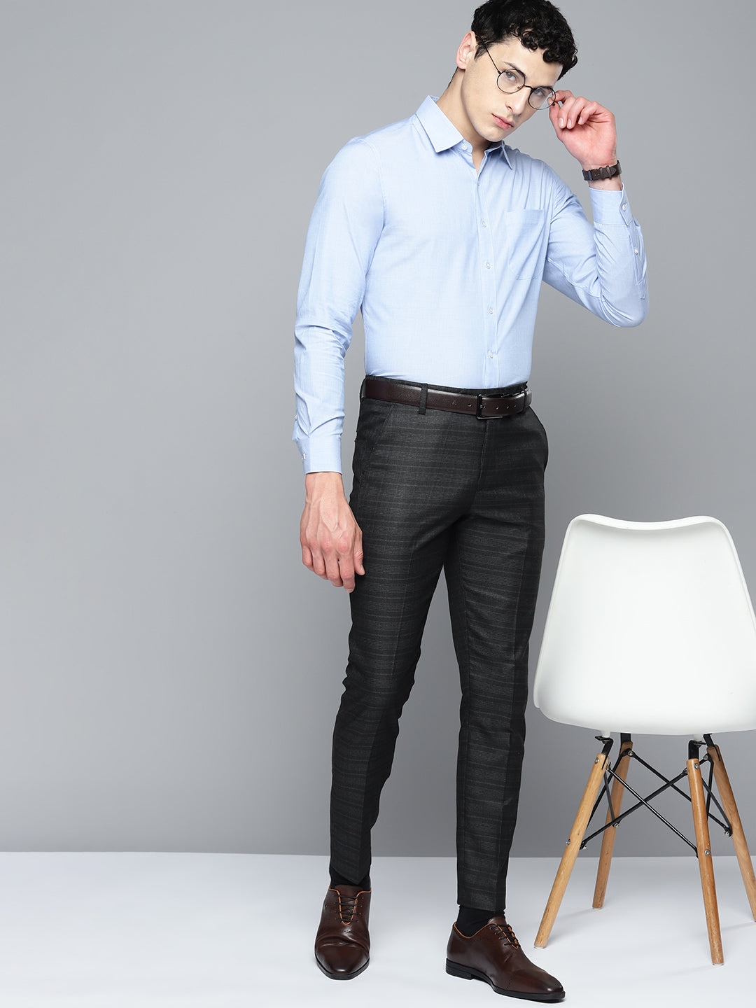 DENNISON Men Smart Self Design Tapered Fit Formal Trousers