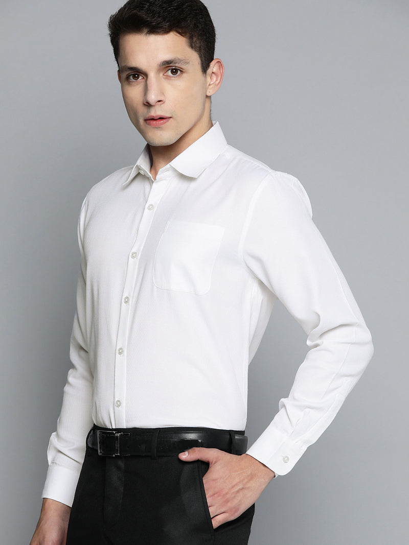 DENNISON Men White Smart Formal Shirt