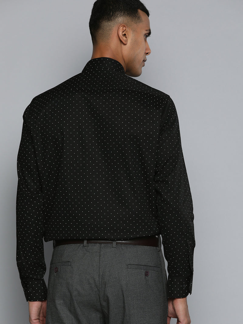 Black: Smart Polka Dots Printed Shirt