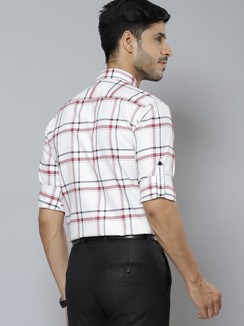 DENNISON Men White  Red Smart Slim Fit Checked Formal Shirt