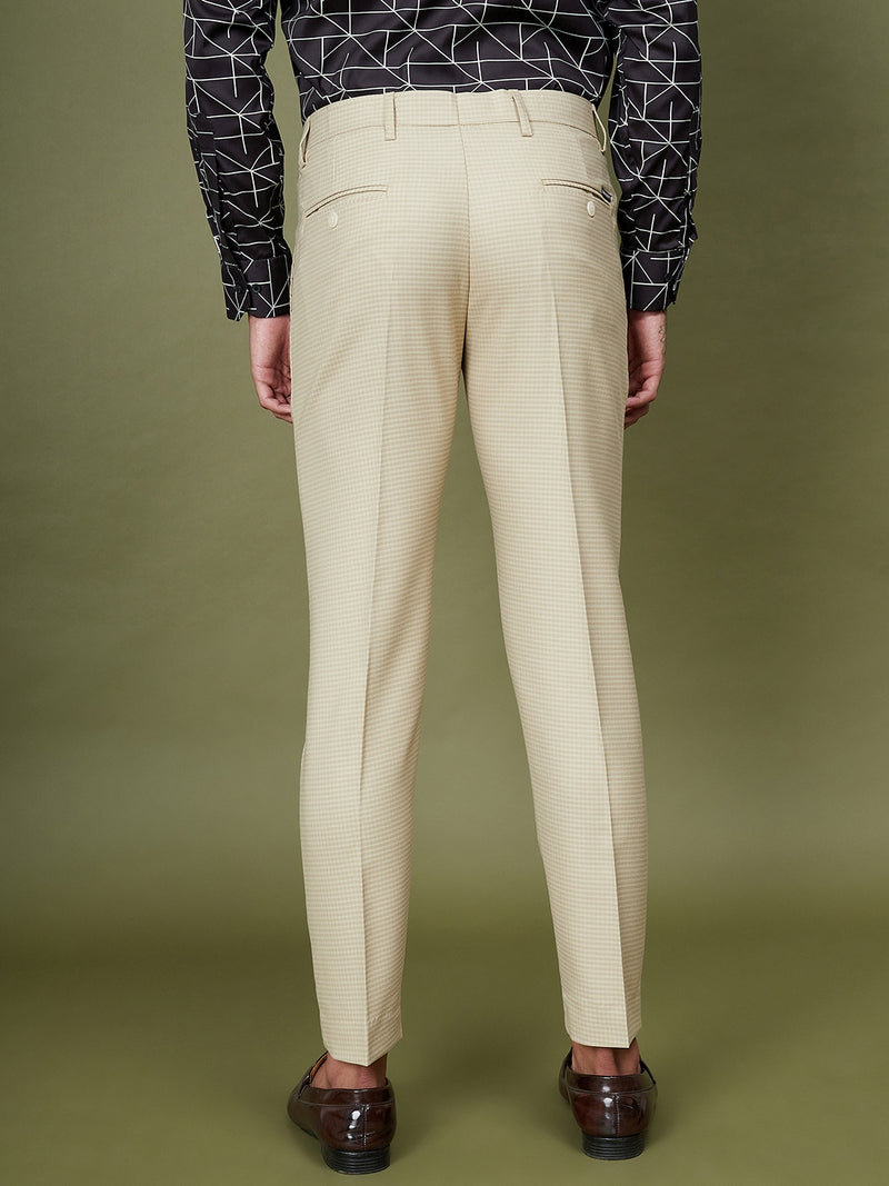 DENNISON Men Checked Smart Tapered Fit Easy Wash Formal Cream Color Trouser