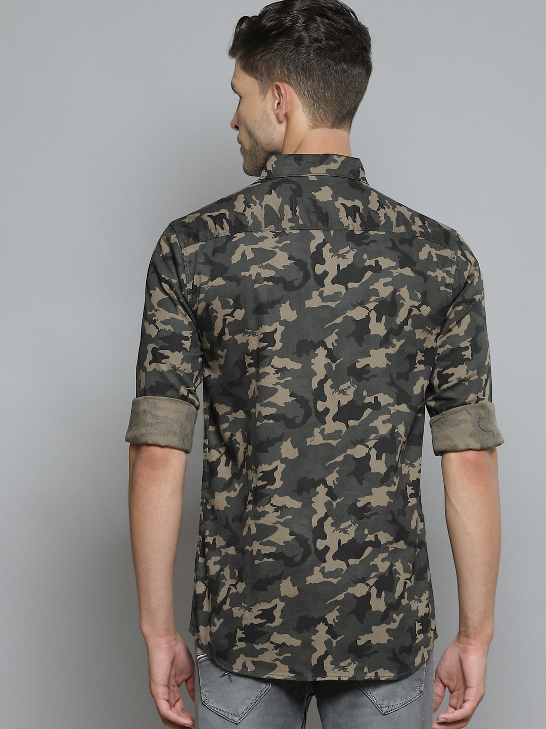 Men Grey Smart Slim Fit Opaque Camouflage Printed Casual Shirt