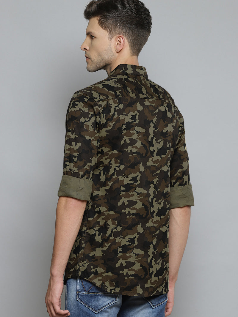 Men Green Smart Slim Fit Opaque Camouflage Printed Casual Shirt