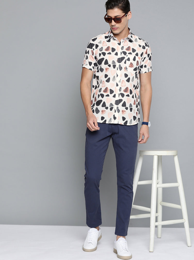 Men White  Black Smart Slim Fit Geometric Printed Casual Shirt