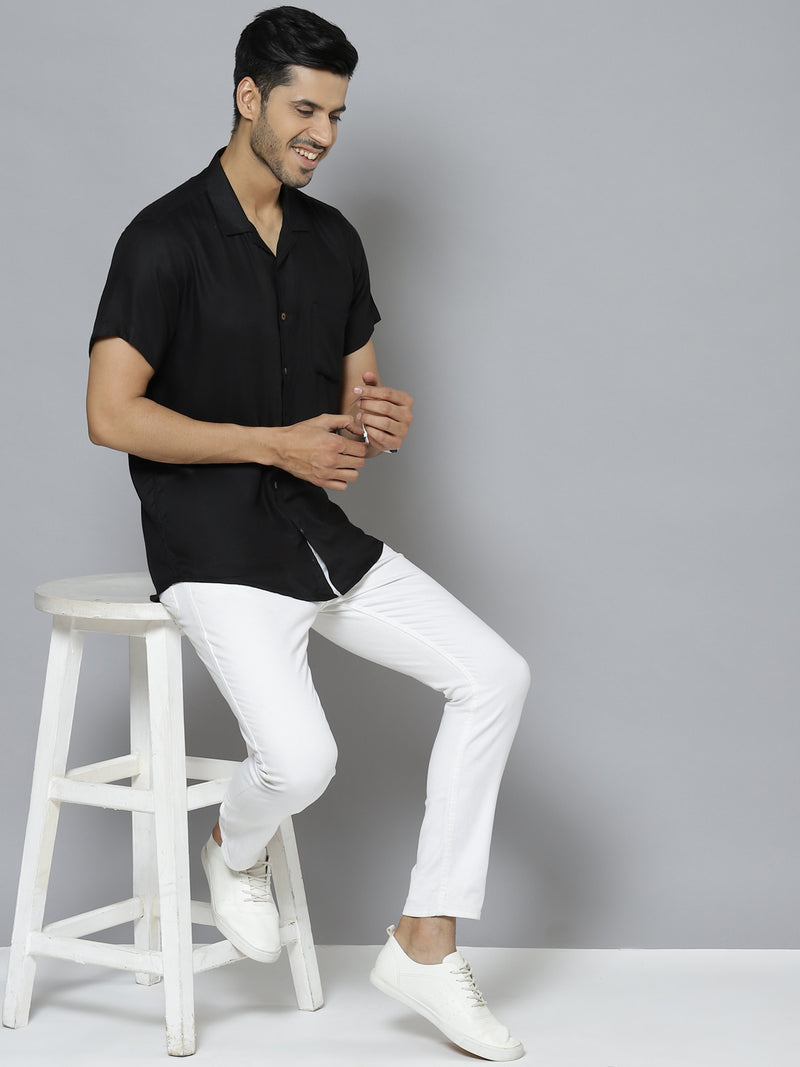Men Black Solid Smart Slim Fit Casual Shirt