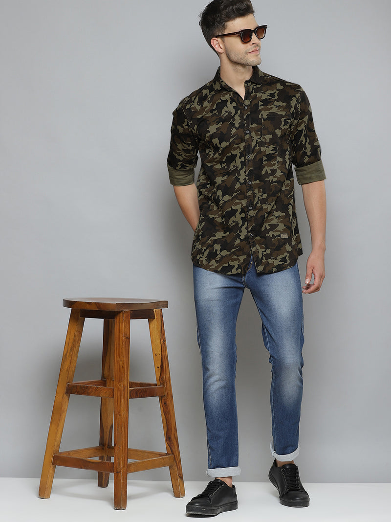 Men Green Smart Slim Fit Opaque Camouflage Printed Casual Shirt